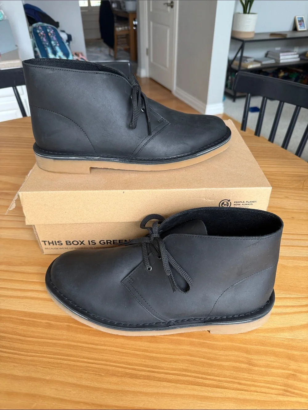 Clarks Bushacre 3 Black Leather Chukka Leather Boots NEW IN BOX